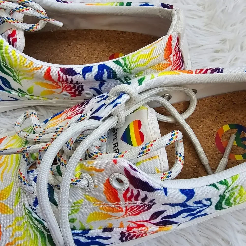 Sperry Rainbow Striper II CVO Pride Shoes NWOT Men's 10